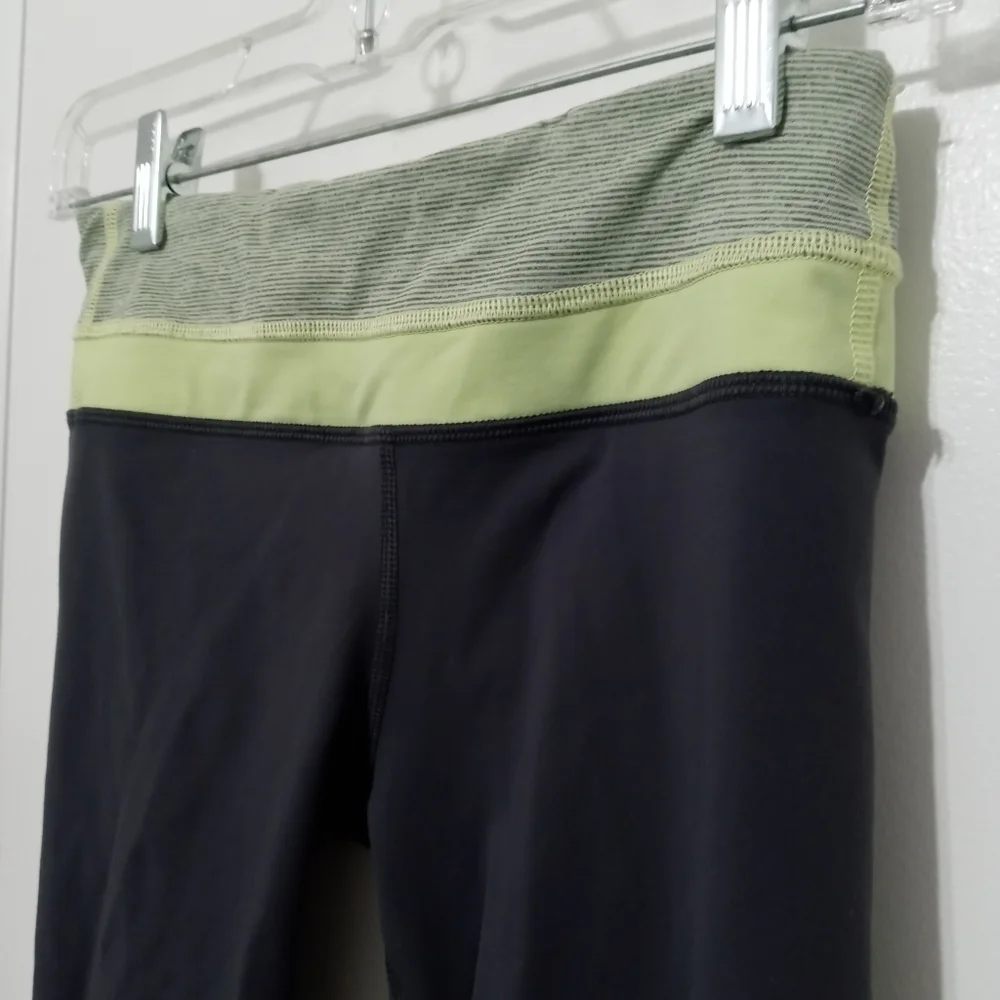 Lululemon Athletica Gray and yellow yoga Athletic pants